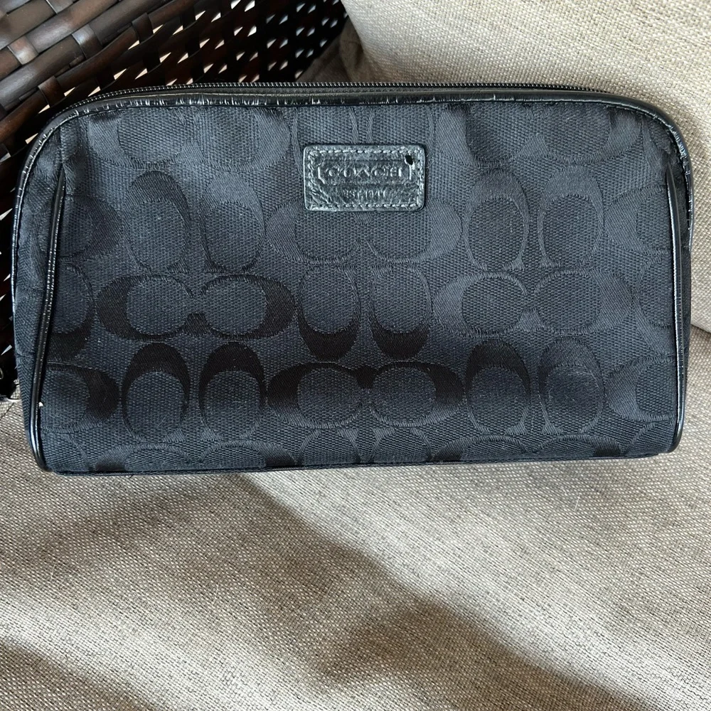 Coach Cosmetics Bag - Picture 1 of 5